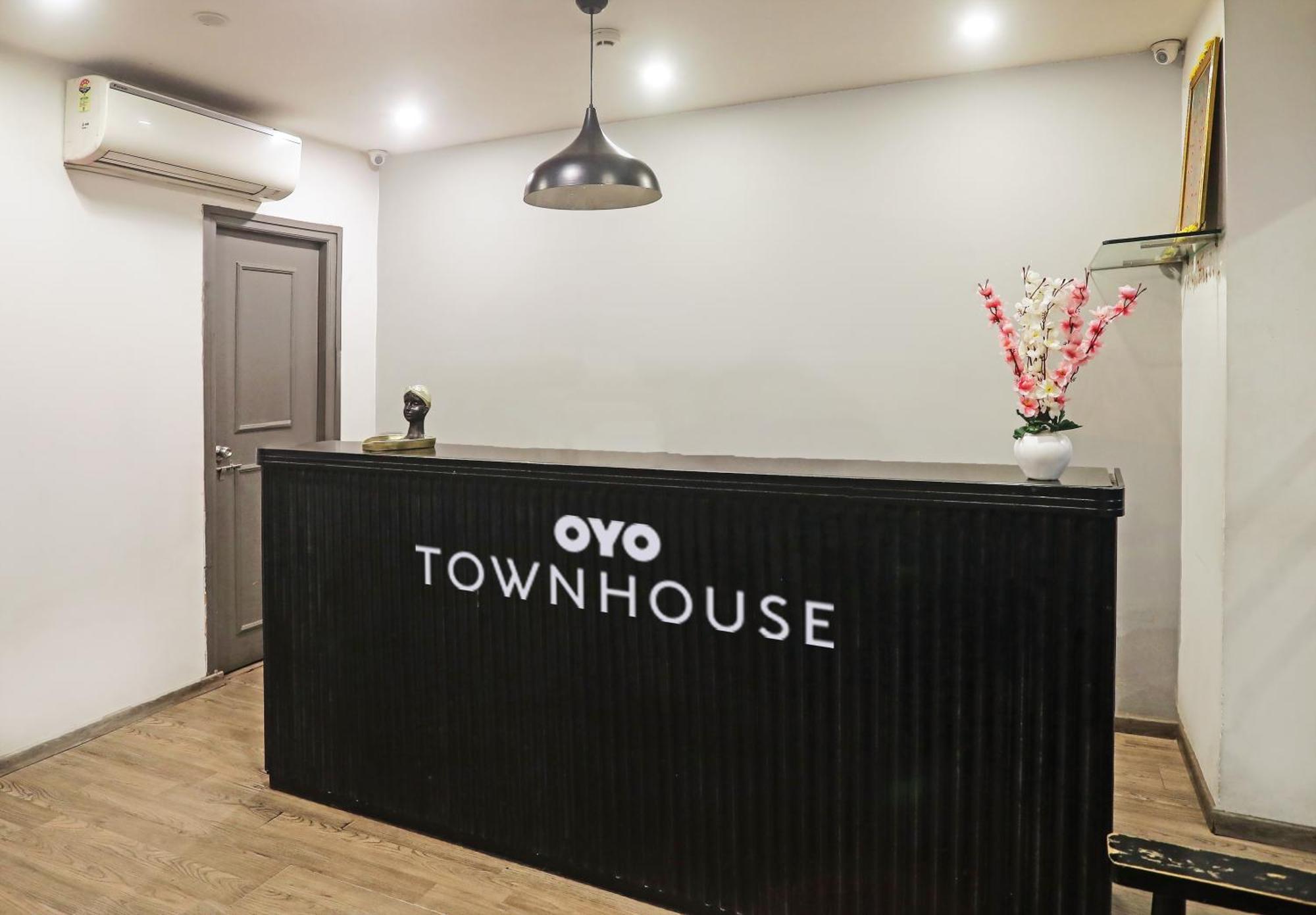 Townhouse Near Secunderabad Railway Station, Yashoda Hospital, Patny Centre Exterior foto